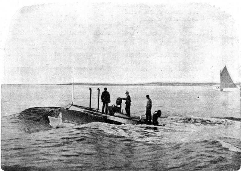 Historická ponorka - klikněte pro zobrazení detailu