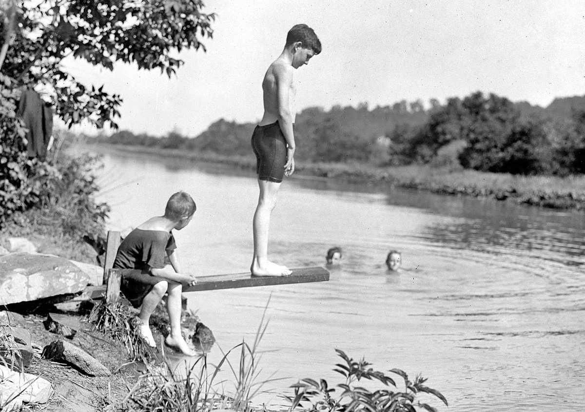 fotogalerie historických kolorovaných fotografií a obrázků. retro fotogaler...