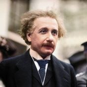 Vědec prohlašuje: Teorii relativity jsem vymyslel já, Albert Einstein mojí myšlenku ukradl!