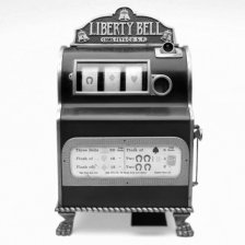 retro fotografie Mechanický automat Liberty Bell.