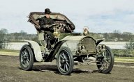 Rok 1904: Rychlostní rekord překonán! Jaké rychlosti dosáhl automobil s motorem o výkonu 100 koní?: Co si představíte, když se řekne automobil z...