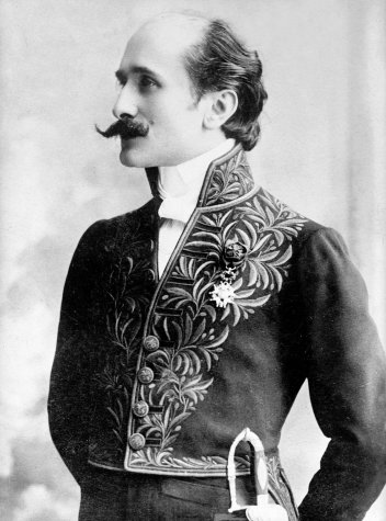 Básník Edmond Rostand. - klikněte pro zobrazení detailu