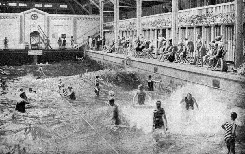 Bazény s umělým vlnobitím, které bavily své návštěvníky už na začátku minulého století: Líbilo by se vám trávit současná vedra u…