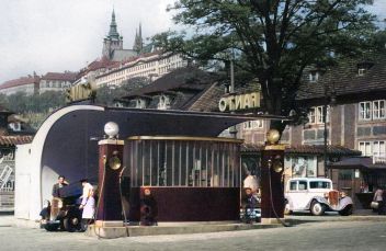 zobrazit detail historického snímku: Čerpací stanice.