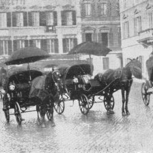 retro fotografie Povozy s deštníky v Římě.