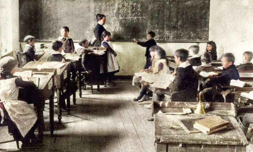 Matematika na základní škole v roce 1894: Méně teorie a více počítání s penězi!: Matematika je velmi užitečná věda, která najde…