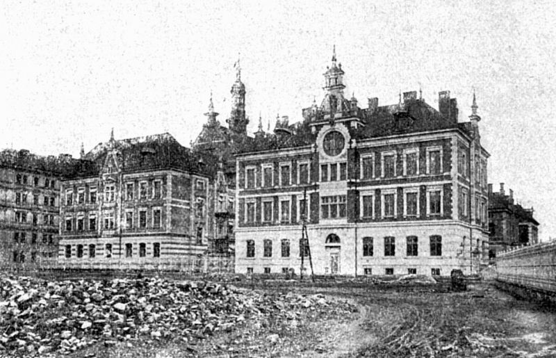 zobrazit detail historického snímku: Nová dětská nemocnice v Praze.