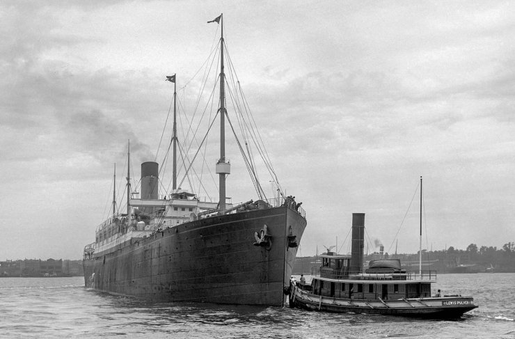 zobrazit detail historického snímku: Loď Cymric.