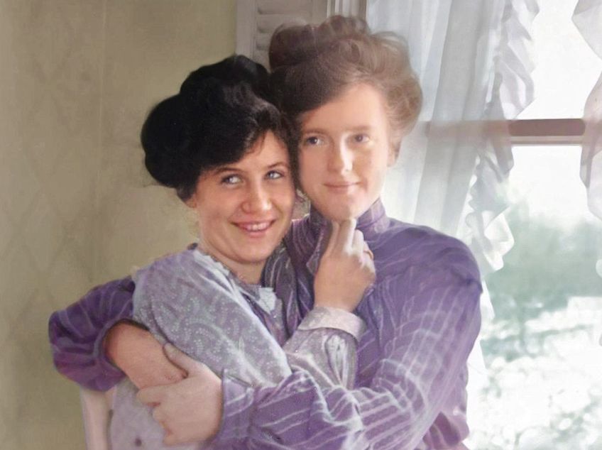 Rok 1909: Zakázaný lesbický podnik nebo obyčejný dámský klub? Rozhodnout musí soud: Začátek minulého století rozhodně nebyl světu LGBT…