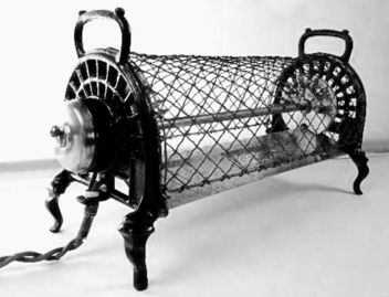 Elektrický přímotop Bastian z roku 1912 - klikněte pro zobrazení detailu