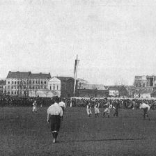 Závody »Slavie« na Letenském závodišti v Praze.