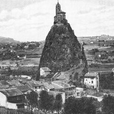 retro fotografie Sv. Michael u Le Puy ve Francii.