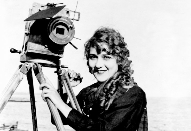 zobrazit detail historického snímku: Americká herečka Mary Pickfordová.