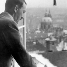 retro fotografie Adolf Hitler v Praze.