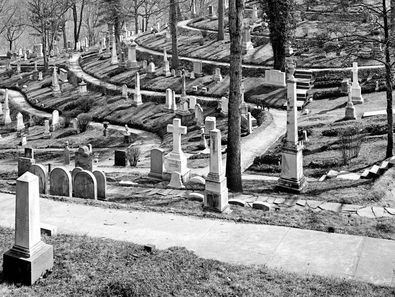 zobrazit detail historického snímku: Hřbitov.