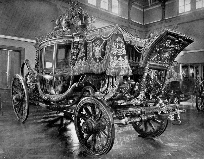 Kočár, ve kterém se ženil Napoleon Bonaparte: V čem se vezl na svatbu francouzský císař Napoleon I…