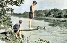 Rok 1932: Plavání se musí stát součástí školní výuky!