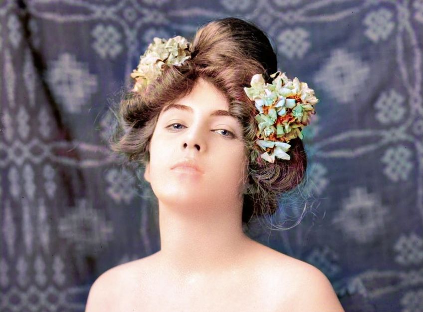 Rok 1916: Zajímavosti o růstu i vypadávání vlasů: Zamysleli jste se někdy nad tím, kolik má člověk na…