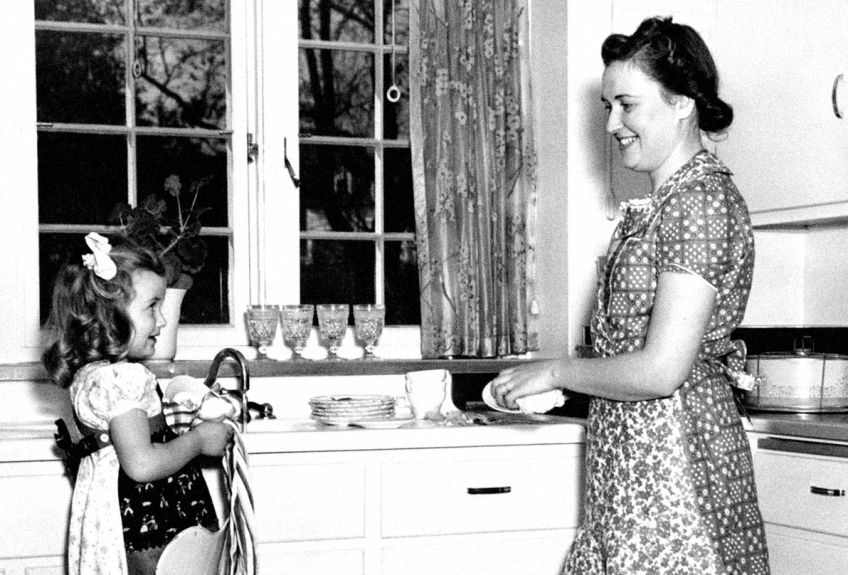 Stoleté recepty na pravé americké koláče Stoleté recepty na pravé americké koláče: Máte chuť na pravý americký pie, nebo vyzkoušíte jak…