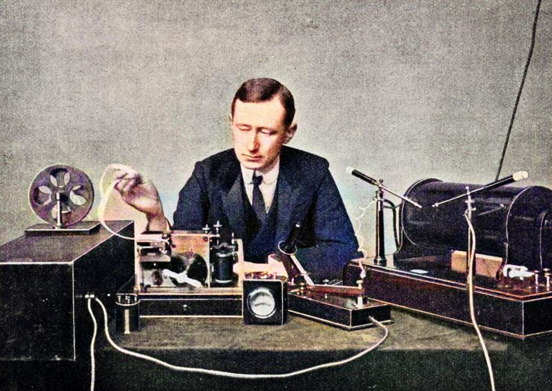 zobrazit detail historického snímku: Vynálezce Guglielmo Marconi.