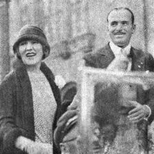 Mary Pickfordová a Douglas Fairbanks v Praze.