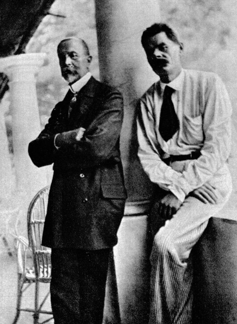 zobrazit detail historického snímku: T.G.M. na Capri s Gorkim v srpnu 1913.