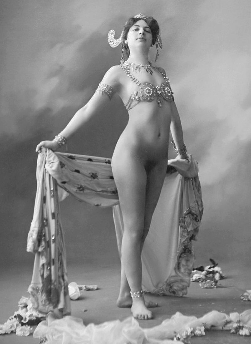 zobrazit detail historického snímku: Mata Hari.