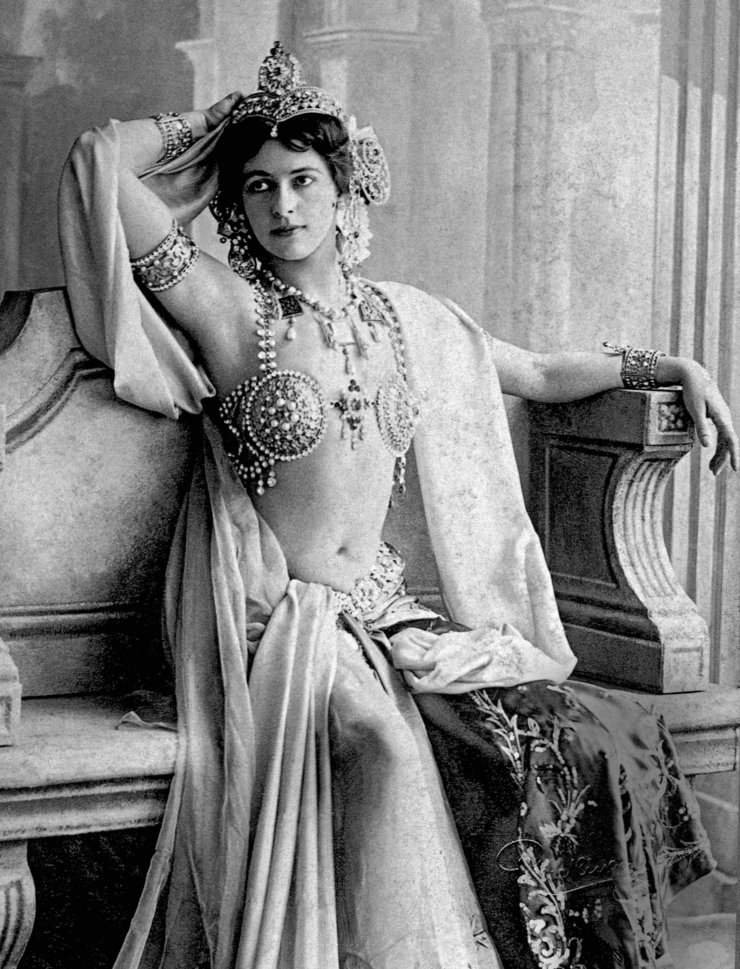 zobrazit detail historického snímku: Mata Hari.