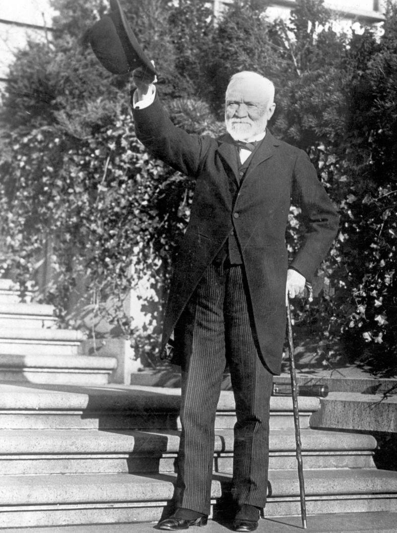 zobrazit detail historického snímku: Andrew Carnegie.