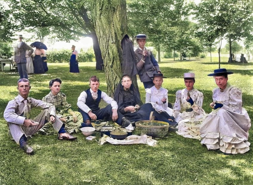 47 pravidel slušného chování z doby našich prababiček a pradědečků: Máte pocit, že slušnost a chování dnešní generace už…