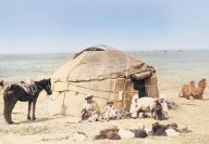 Kolébka plná hnoje a další zajímavosti o výchově dětí v Mongolsku: Různé národy mají různé zvyky a tradice, podle...