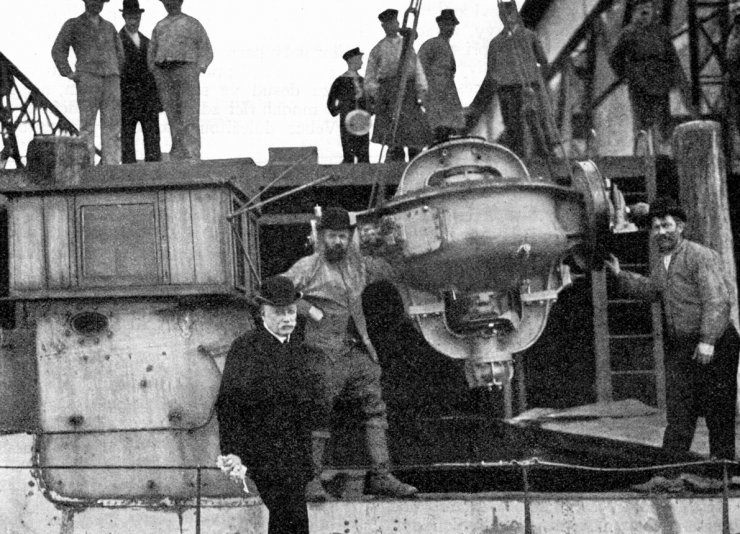 zobrazit detail historického snímku: Schlick-ův lodní setrvačník proti mořské nemoci.