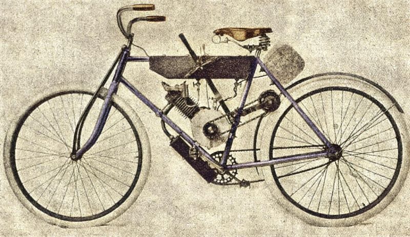 zobrazit detail historického snímku: Přeměna obyčejného kola v motocykl.