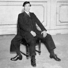 Francis Lentini, třínohý muž.