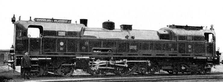 zobrazit detail historického snímku: Hentschel-ova lokomotiva nového typu pro horské dráhy.