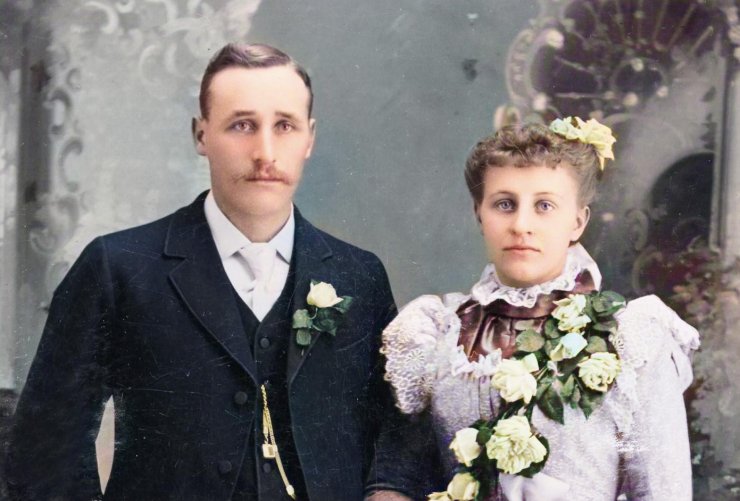 zobrazit detail historického snímku: Novomanželé.