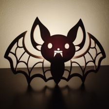 Halloweenský svícen ve tvaru netopýra