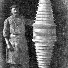 Obrovský isolátor.