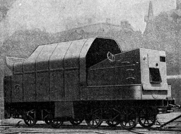 zobrazit detail historického snímku: Tendr parní lokomotivy turbinové