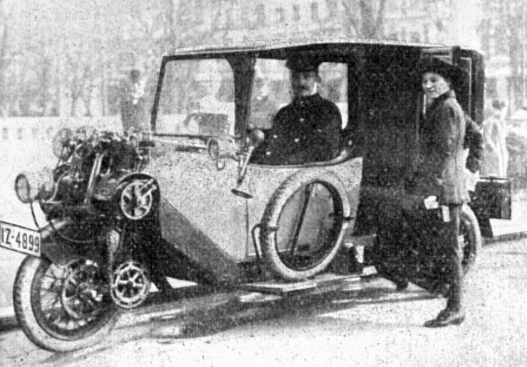 zobrazit detail historického snímku: Phaenomobil.