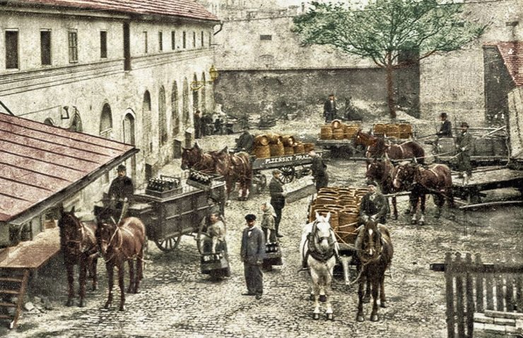 zobrazit detail historického snímku: Pivovar.