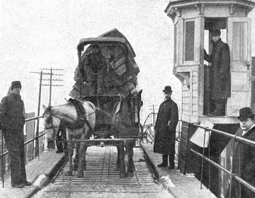 Pohyblivý chodník, vozící těžké povozy s koňmi do kopce Pohyblivý chodník, vozící těžké povozy s koňmi do kopce: Pohyblivé chodníky neboli travelátory dnes známe ze…