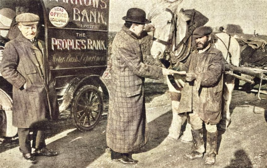 Kočovná banka: dávný předchůdce dnešního internetového bankovnictví a bankomatů: Dnes se už často do banky většinou chodit nemusí,…