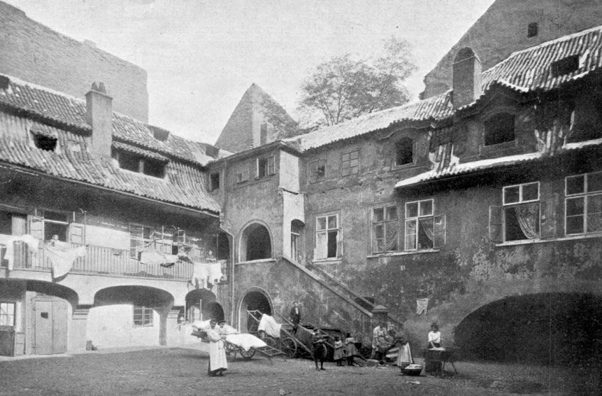 Jak se pražské ghetto pomalu ztrácelo z mapy města Jak se pražské ghetto pomalu ztrácelo z mapy města : Článek z roku 1907 vás provede takzvanou pátou…