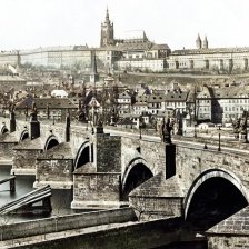 kolorovaná fotografie Praha.