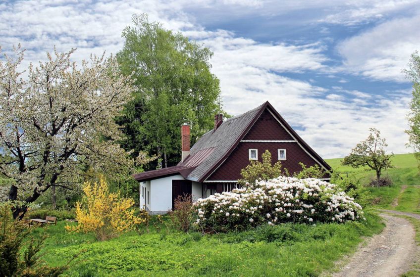 Bydlet jako naši předci? Objevte své kořeny během zážitkového víkendu: Naše dnešní moderní životy jsou plné technologií a…