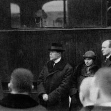 retro fotografie Překročení hranice naší republiky v Horním Dvořišti 20. XII 1918.