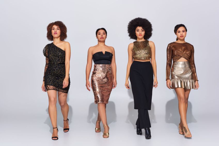 Historie módy – jak se v průběhu let změnila?: Svět módy je fascinujícím zrcadlem společenských,…