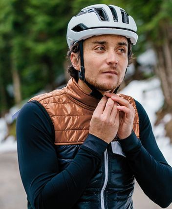 Pánská cyklistická vesta CAFÉ DU CYCLISTE. - klikněte pro zobrazení detailu