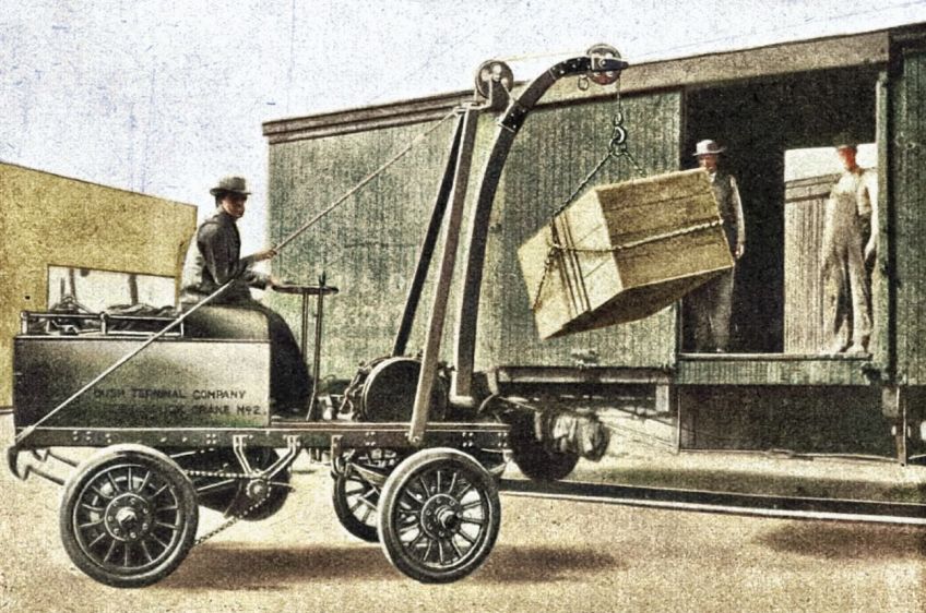 Historie vysokozdvižných vozíků (PR): Vysokozdvižný vozík je zařízení používající se pro…